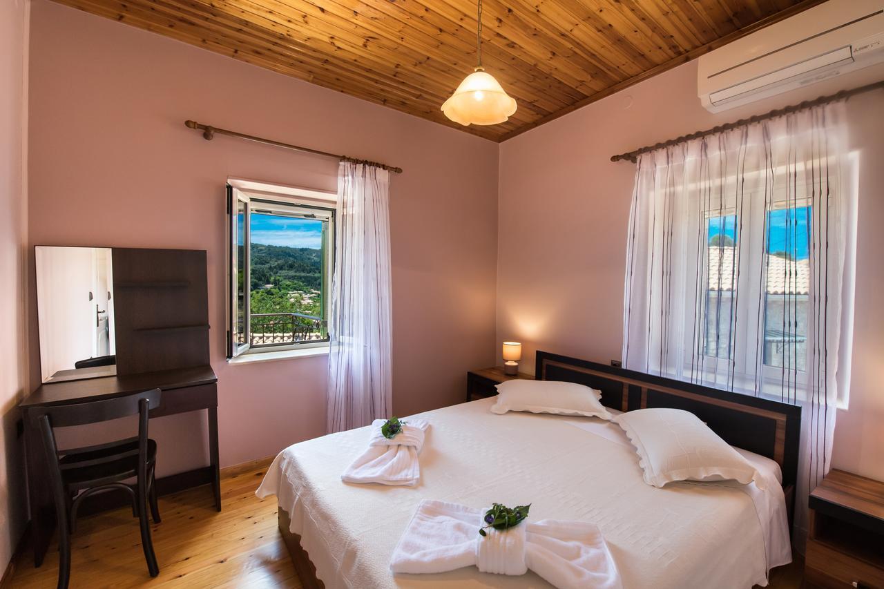 Villa Charonia Spanokhórion Extérieur photo